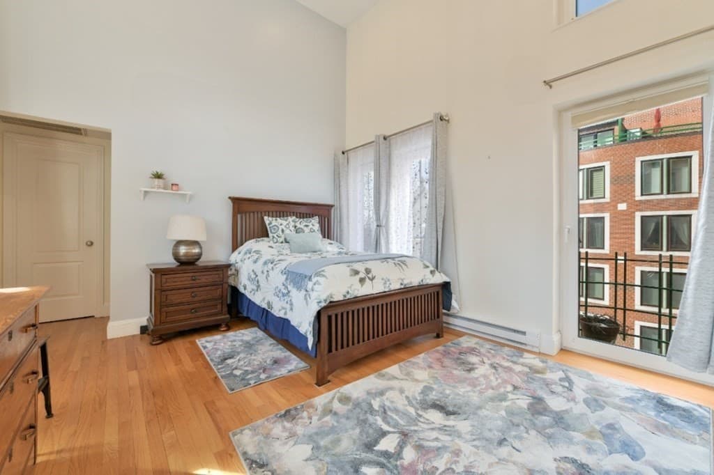 Condominium at 492 Beacon # 82, Boston MA 02115, photo 12 of 21