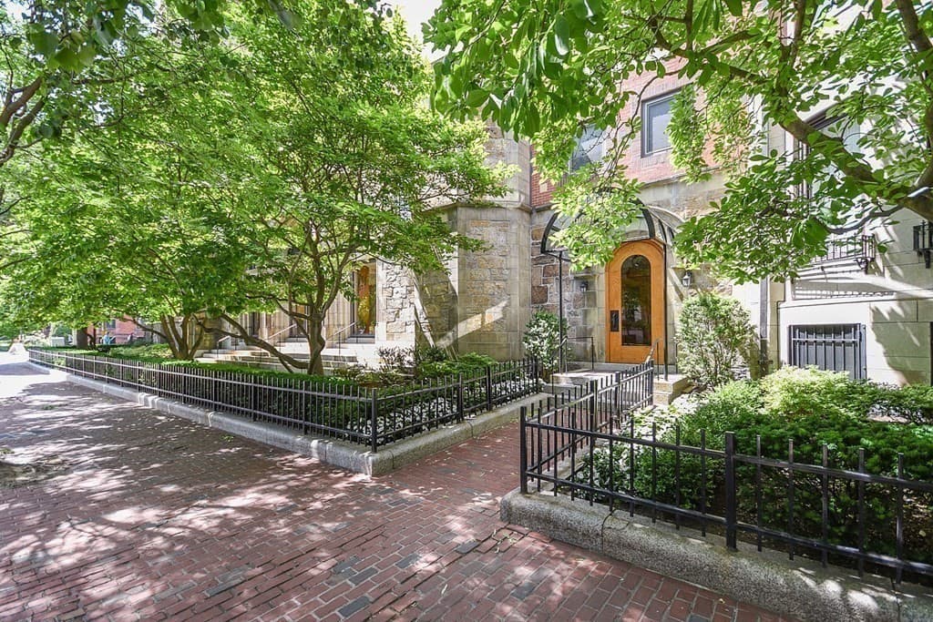 492 Beacon # 82, Boston MA 02115