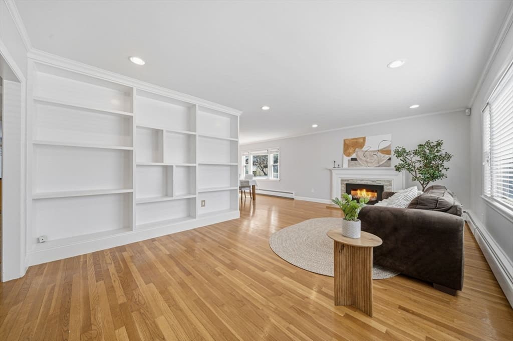 Single Family Residence at 92 Shaw Rd, Belmont MA 02478, photo 7 of 42
