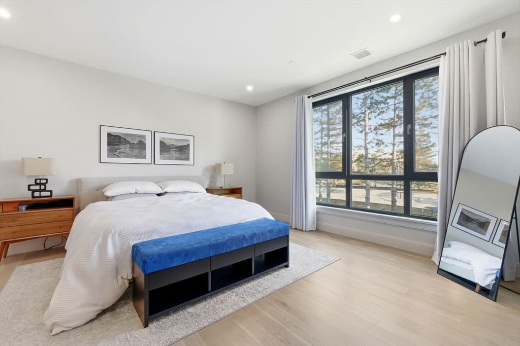 Condominium at 85 Myrtle St # 106, Quincy MA 02171, photo 11 of 34