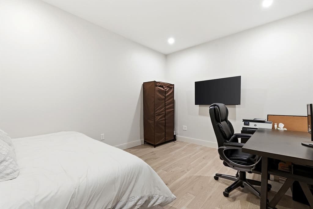 Condominium at 85 Myrtle St # 106, Quincy MA 02171, photo 21 of 34