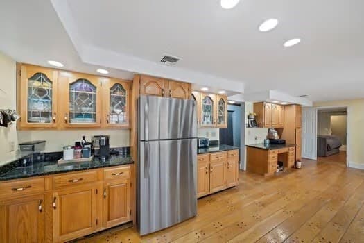 Single Family Residence at 630 North St, Weymouth MA 02189, photo 14 of 42