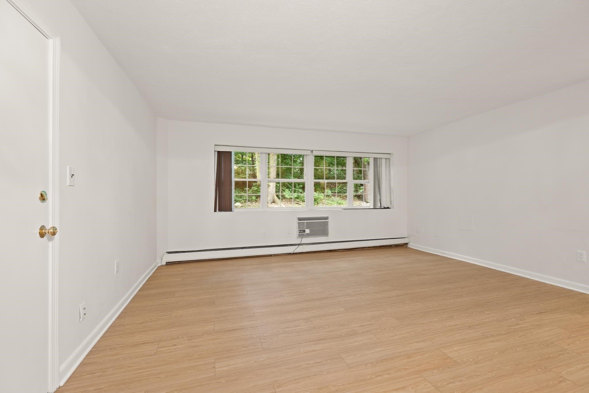 Condominium at 15 Cass Street # 3, Boston MA 02132, photo 11 of 33