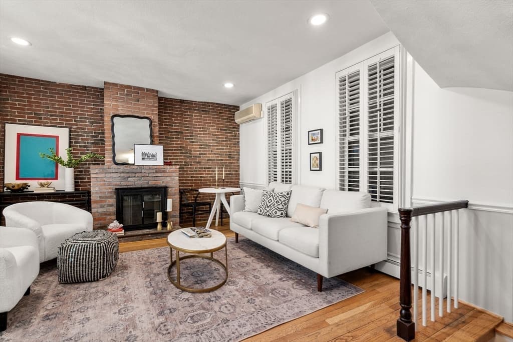 Condominium at 22 Shawmut St, Boston MA 02116, photo 7 of 23