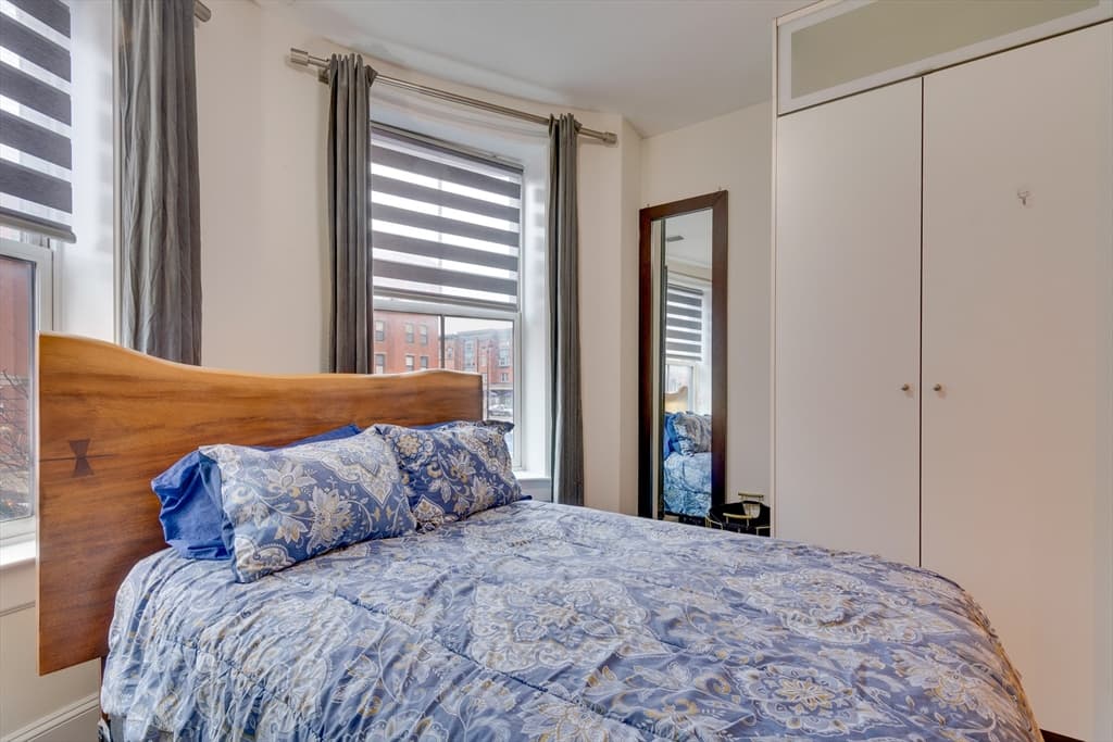 Condominium at 652 Massachusetts Ave # 2, Boston MA 02118, Boston, photo 12 of 19
