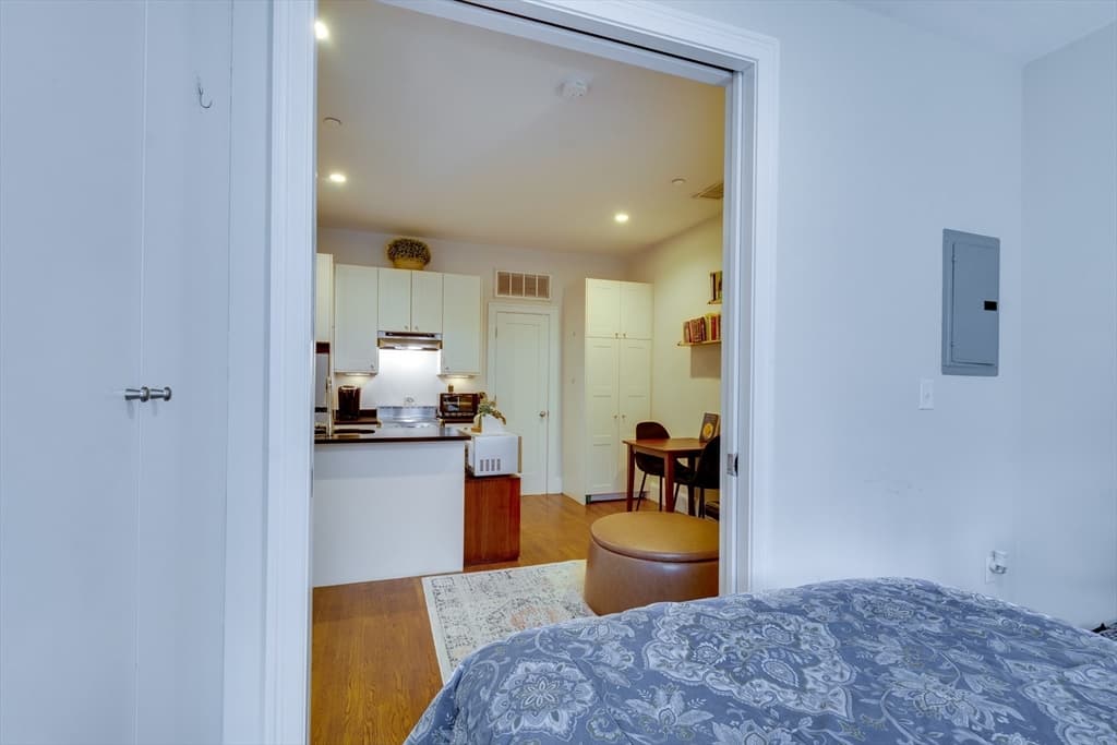Condominium at 652 Massachusetts Ave # 2, Boston MA 02118, Boston, photo 14 of 19