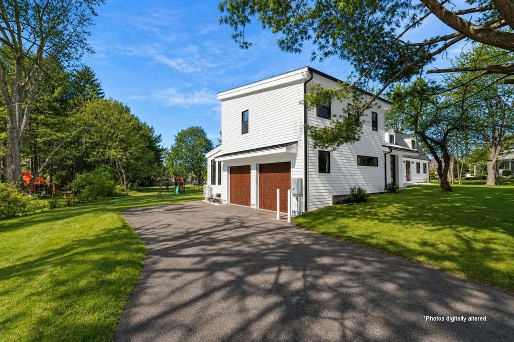 Single Family Residence at 1 Maureen Rd, Lexington MA 02420, Lexington, photo 2 of 40