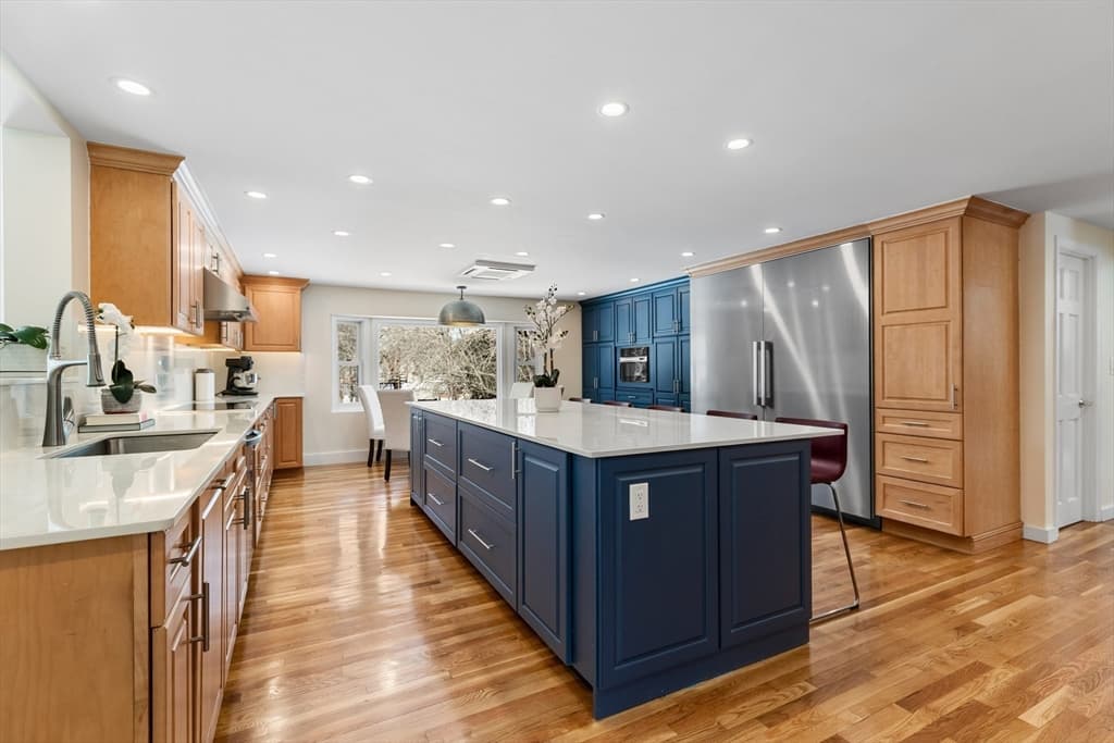 Single Family Residence at 1 Maureen Rd, Lexington MA 02420, Lexington, photo 13 of 40