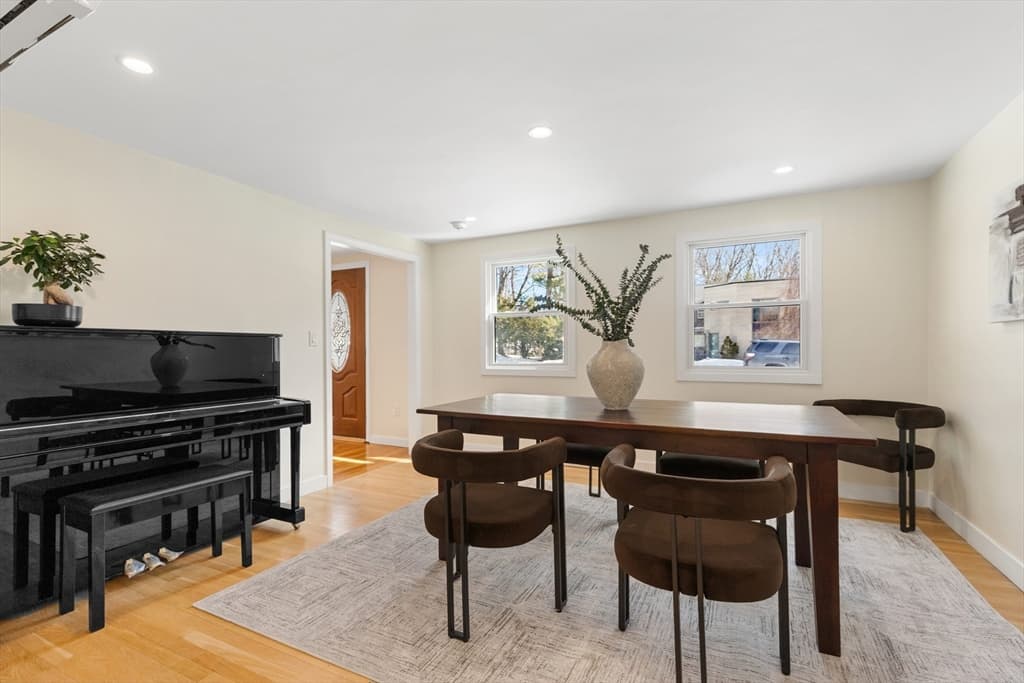 Single Family Residence at 1 Maureen Rd, Lexington MA 02420, Lexington, photo 20 of 40