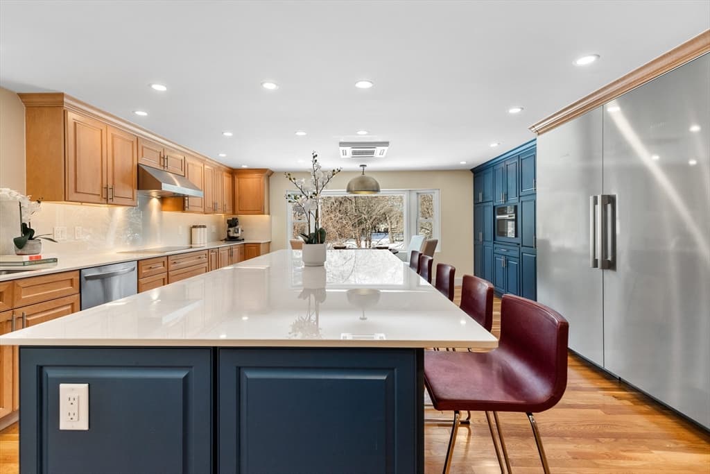 Single Family Residence at 1 Maureen Rd, Lexington MA 02420, Lexington, photo 18 of 40