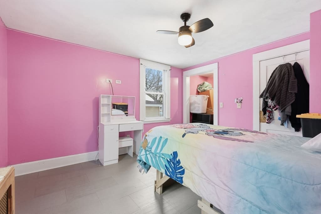 Single Family Residence at 34 Savoy Ave, Springfield MA 01104, Springfield, photo 12 of 35