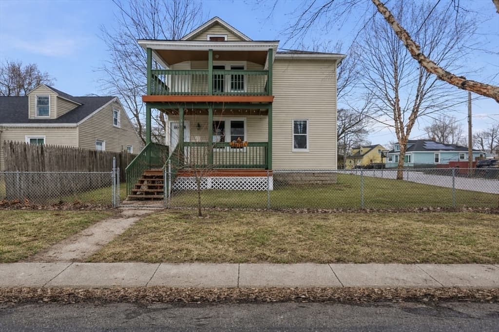 Single Family Residence at 34 Savoy Ave, Springfield MA 01104, Springfield, photo 35 of 35