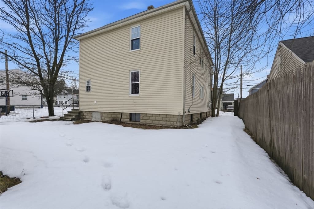 Single Family Residence at 34 Savoy Ave, Springfield MA 01104, Springfield, photo 29 of 35