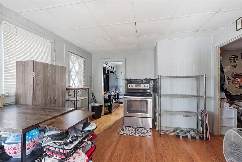 22 Vigeant St, Ware MA 01802 photo 6