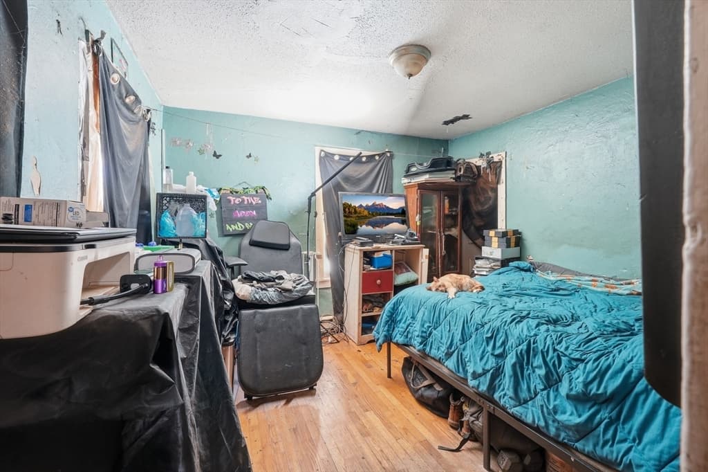 22 Vigeant St, Ware MA 01802 photo 10