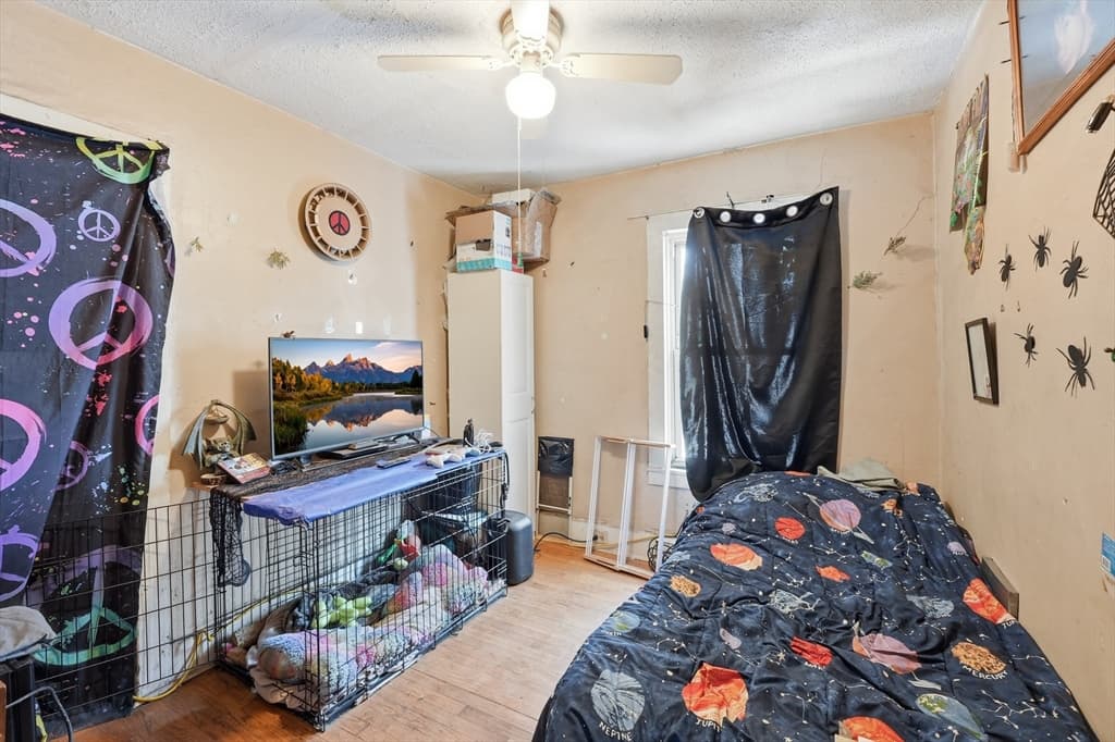 22 Vigeant St, Ware MA 01802 photo 11
