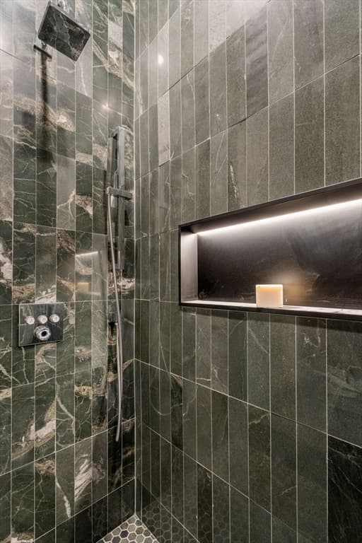 Condominium at 34 Vinton Street, Boston MA 02127, photo 12 of 32