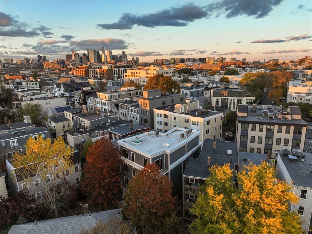 Condominium at 34 Vinton Street, Boston MA 02127, photo 32 of 32