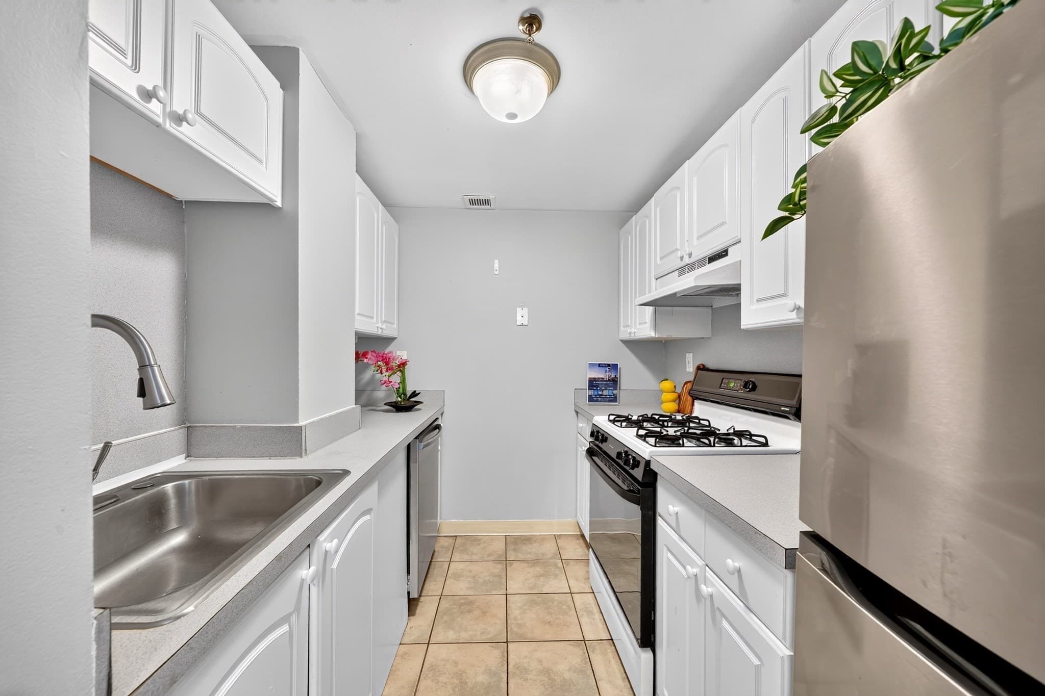Condominium at 15 N Beacon St # 316, Boston MA 02134, photo 8 of 29