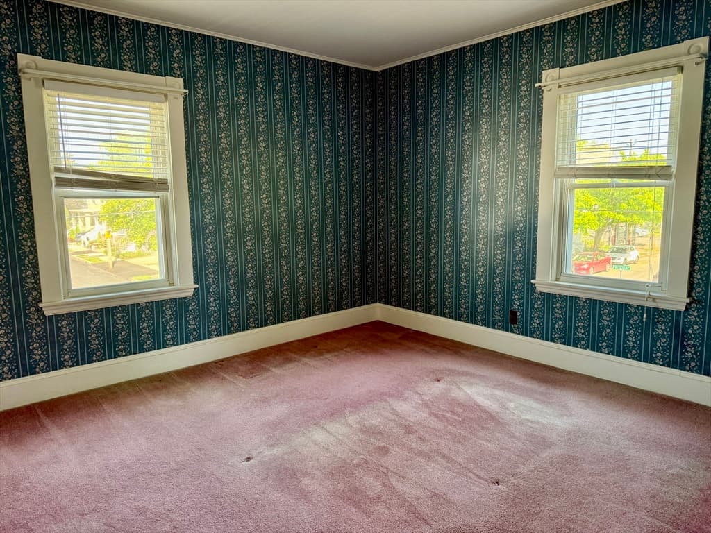 Single Family Residence at 32 Priscilla St, New Bedford MA 02740, New Bedford, photo 23 of 32