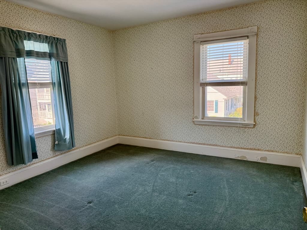 Single Family Residence at 32 Priscilla St, New Bedford MA 02740, New Bedford, photo 22 of 32