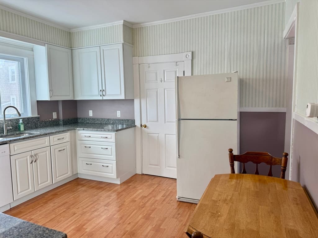 Single Family Residence at 32 Priscilla St, New Bedford MA 02740, New Bedford, photo 18 of 32