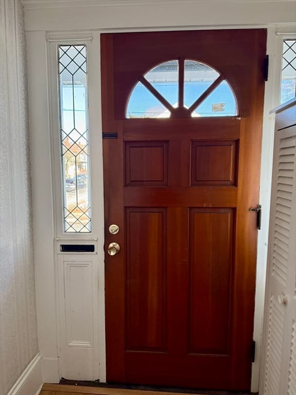 Single Family Residence at 32 Priscilla St, New Bedford MA 02740, New Bedford, photo 8 of 32