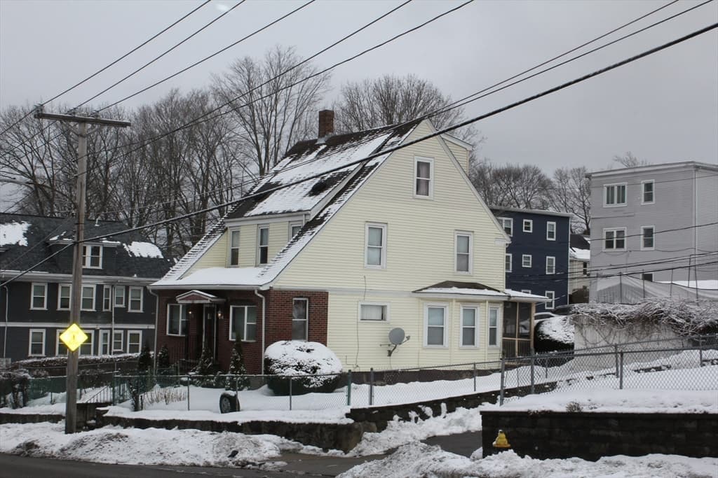 Single Family Residence at 618 Harvard St, Boston MA 02126, photo 5 of 42