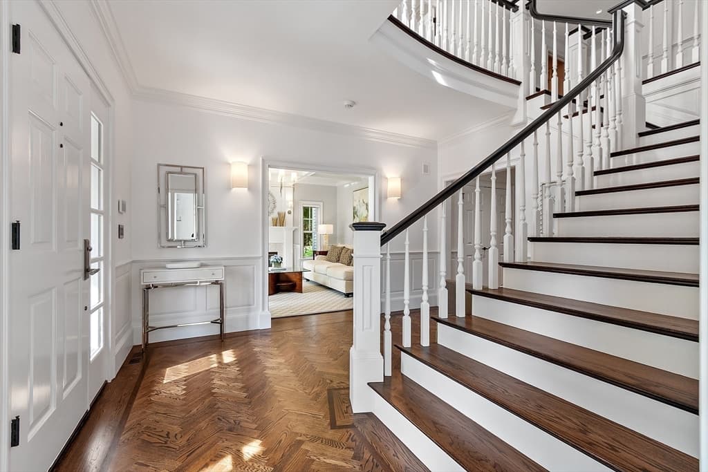 Single Family Residence at 3 Wisteria Ln, Lexington MA 02420, Lexington, photo 7 of 42