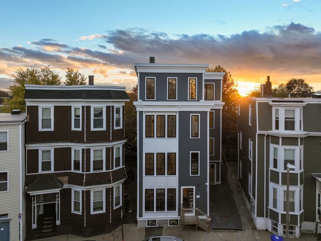 Condominium at 34 Vinton Street # 1, Boston MA 02127, photo 25 of 29