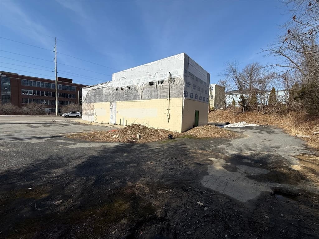 Commercial Sale at 342 West Boylston Street, Worcester MA 01606, Worcester, photo 12 of 17