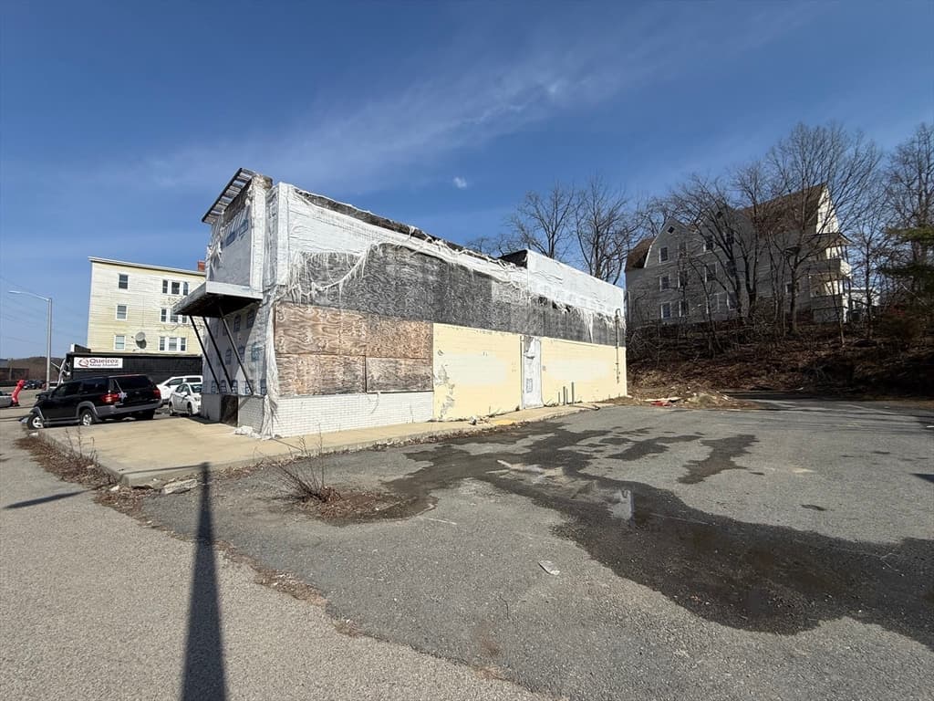 Commercial Sale at 342 West Boylston Street, Worcester MA 01606, Worcester, photo 7 of 17
