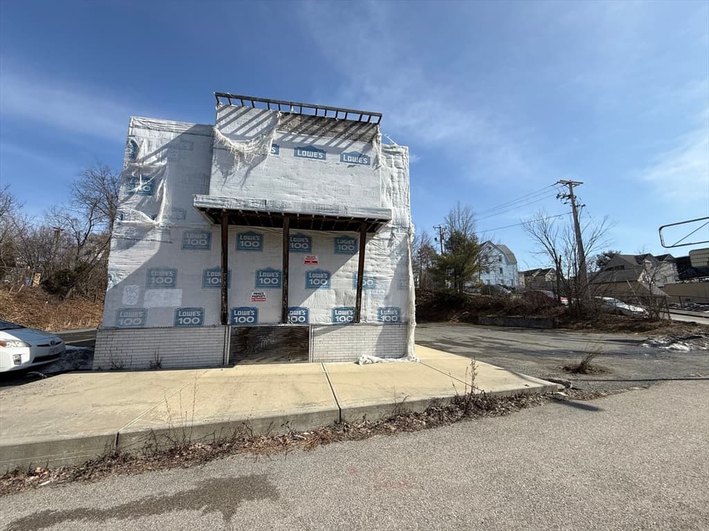 Commercial Sale at 342 West Boylston Street, Worcester MA 01606, Worcester, photo 5 of 17