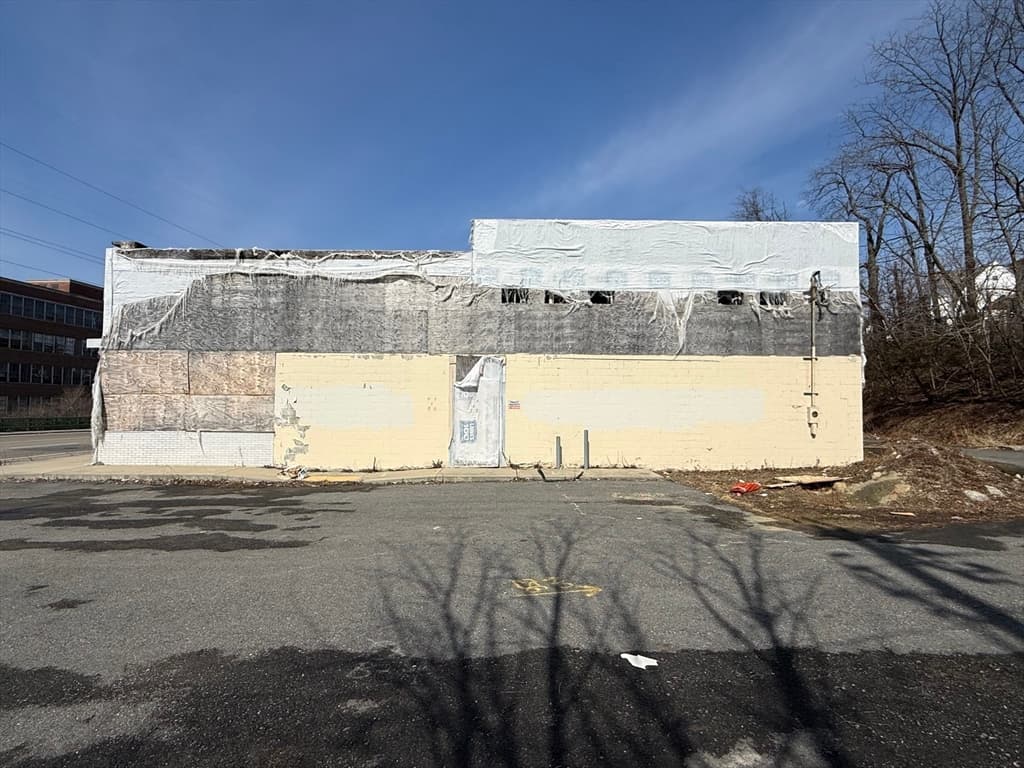 Commercial Sale at 342 West Boylston Street, Worcester MA 01606, Worcester, photo 9 of 17