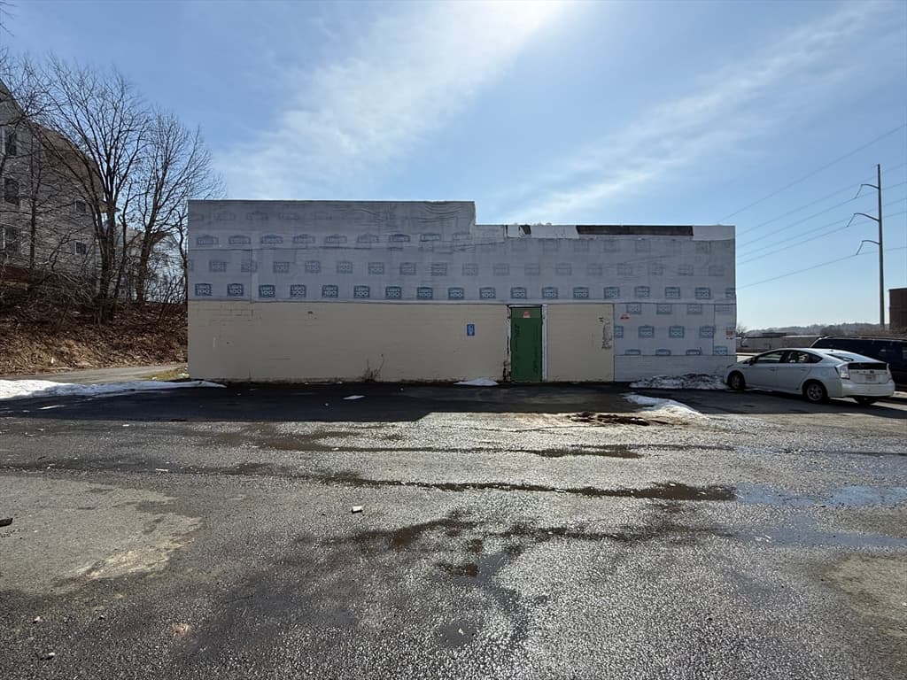 Commercial Sale at 342 West Boylston Street, Worcester MA 01606, Worcester, photo 14 of 17
