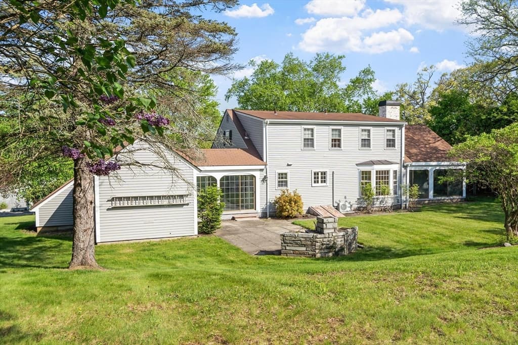 454 Wilson St, Clinton MA 01510 photo 8