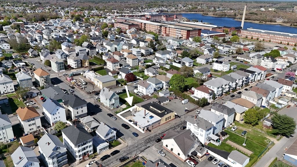 101 Nash Rd, New Bedford MA 02746 photo 4