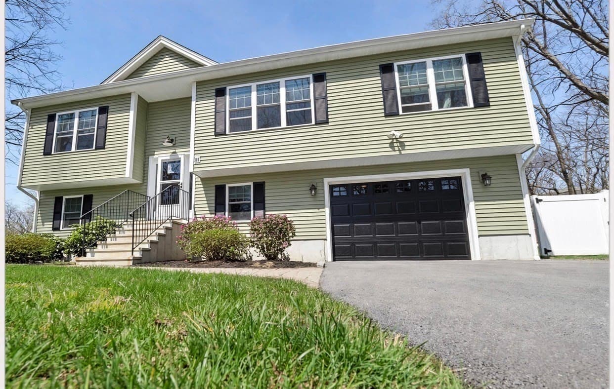 35 J Davis, Charlton MA 01507