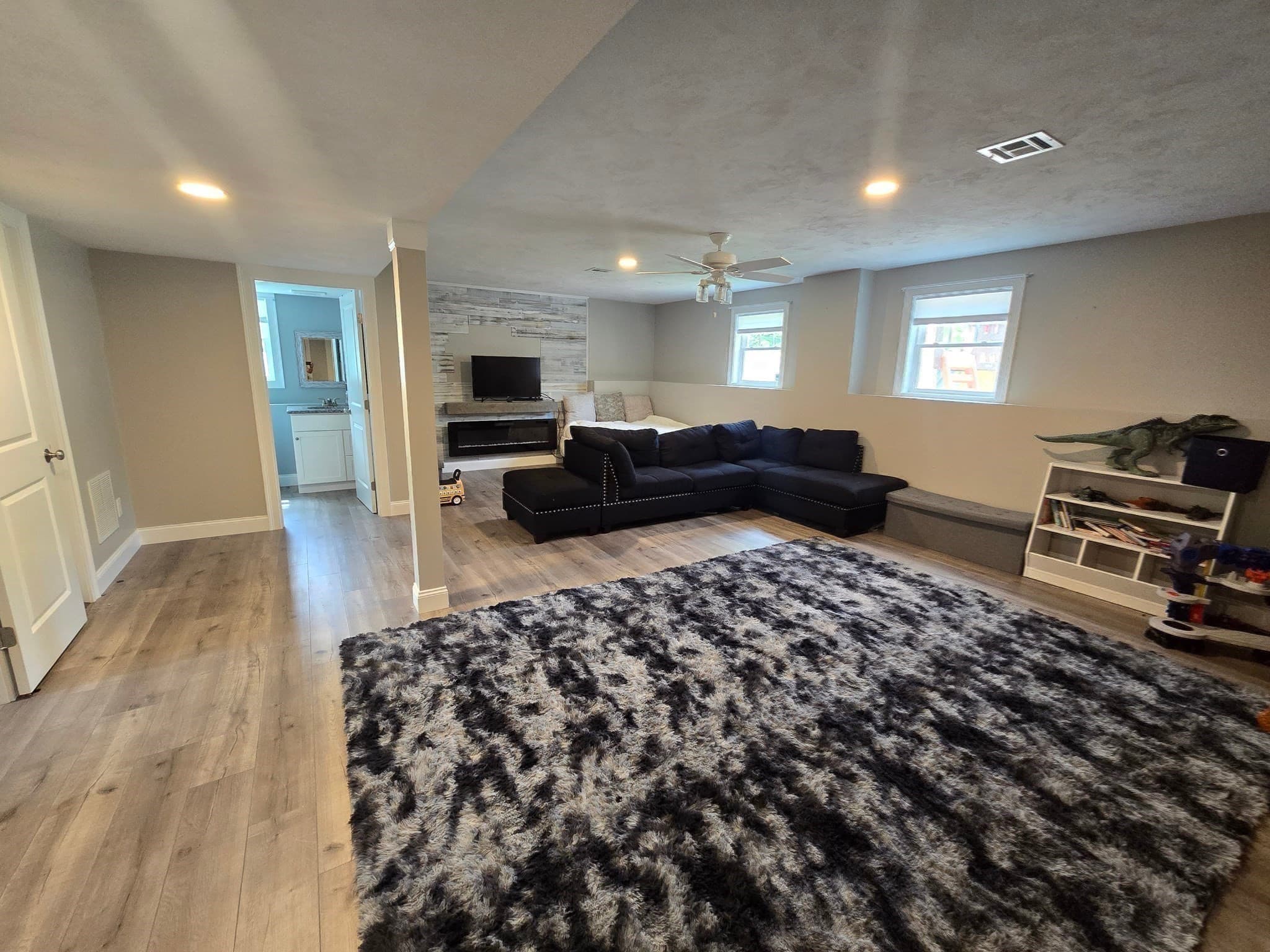 Single Family Residence at 35 J Davis, Charlton MA 01507, photo 18 of 30