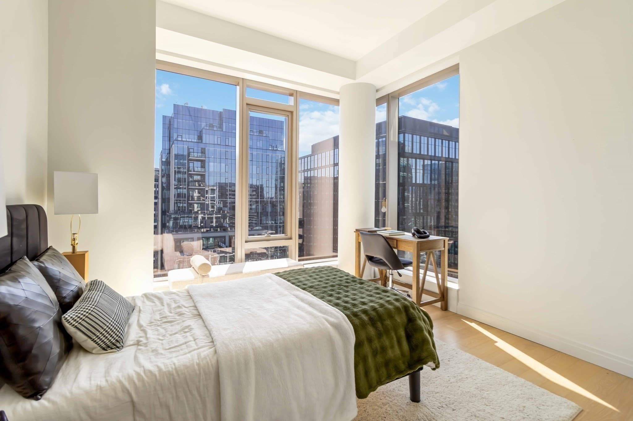 Condominium at 133 Seaport Blvd # 2007, Boston MA 02210, photo 12 of 31