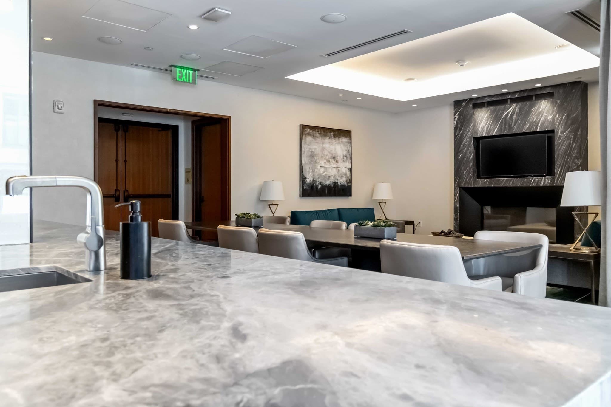Condominium at 133 Seaport Blvd # 2007, Boston MA 02210, photo 24 of 31