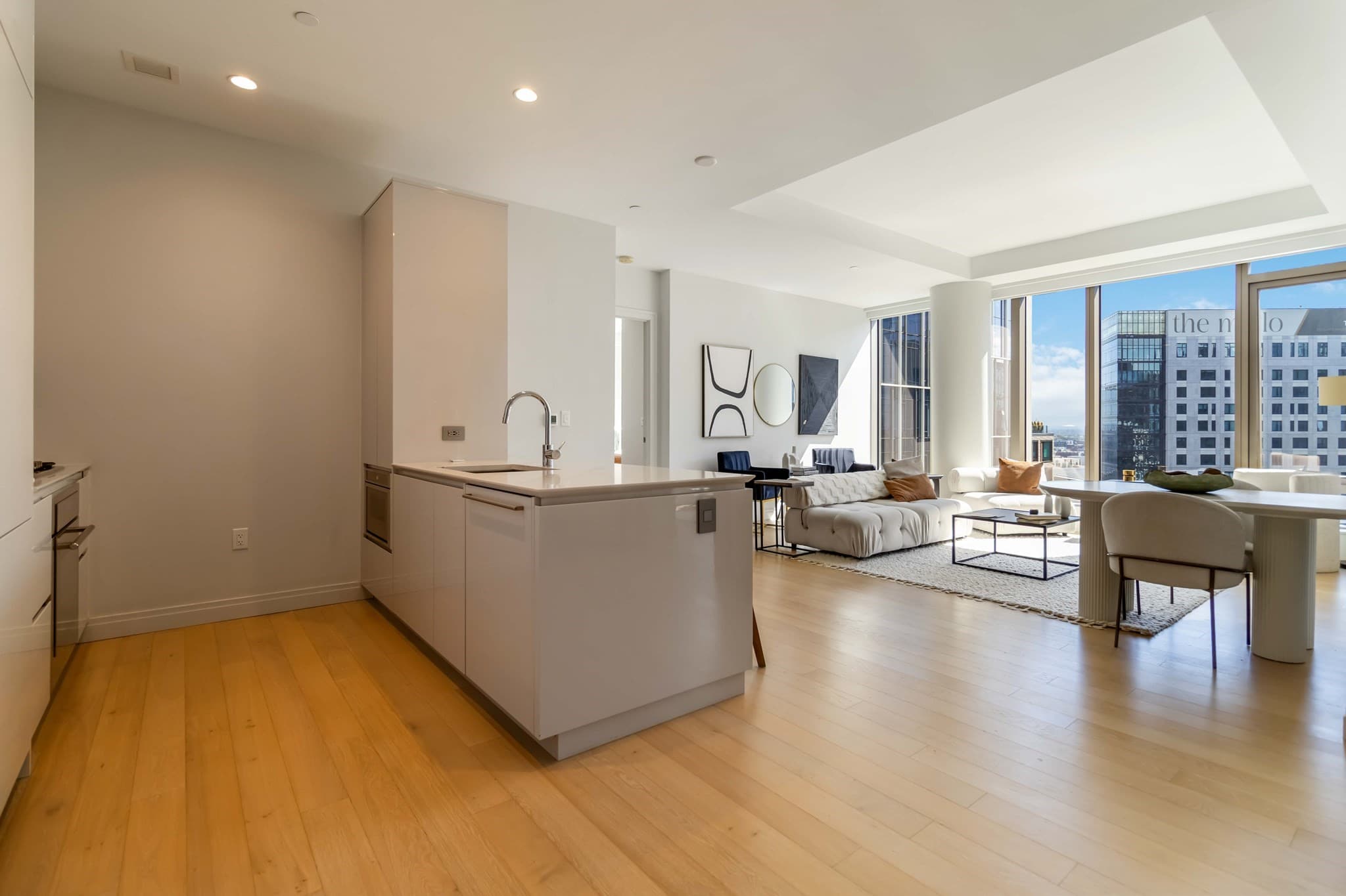 Condominium at 133 Seaport Blvd # 2007, Boston MA 02210, photo 4 of 31