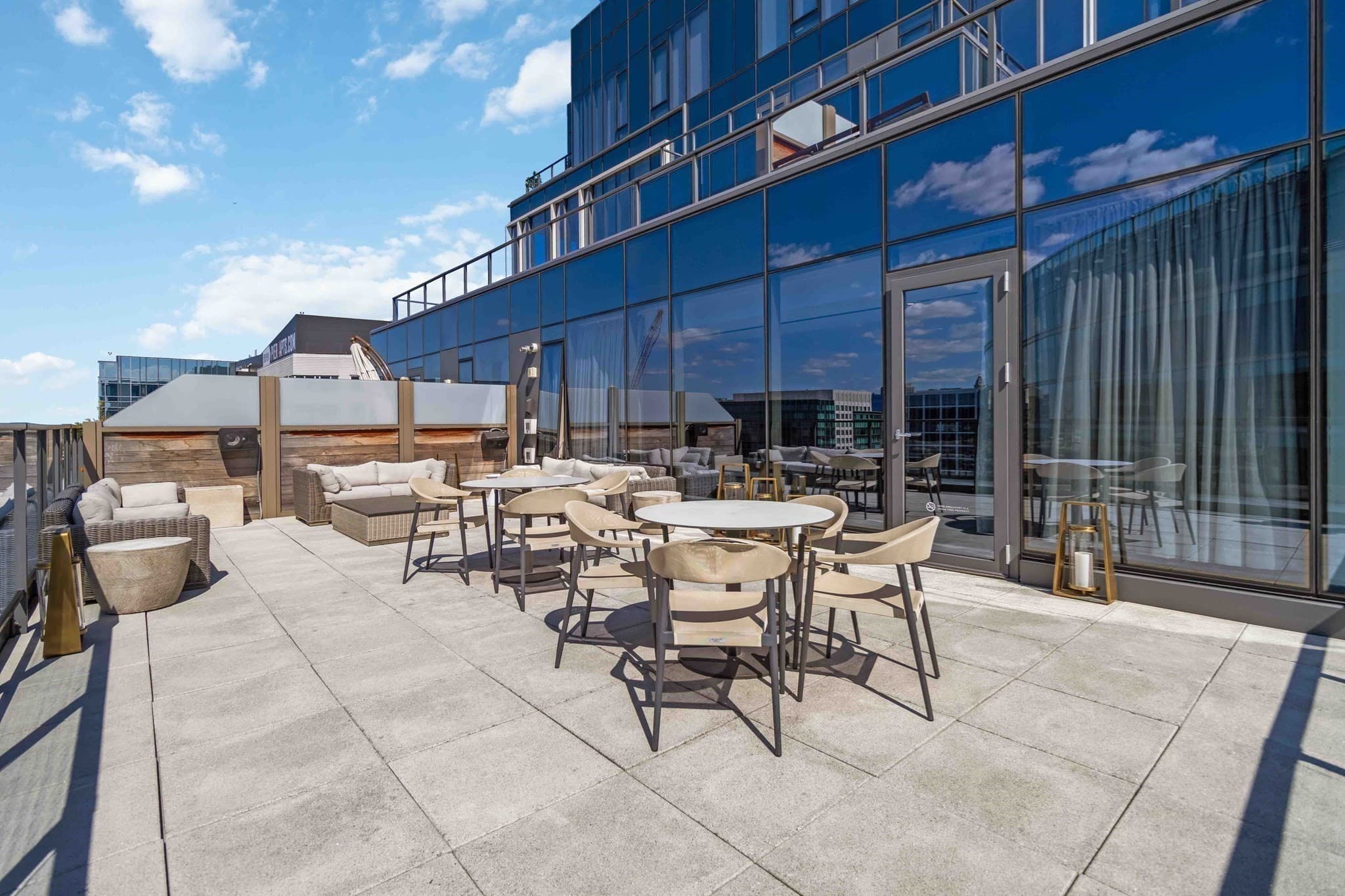 Condominium at 133 Seaport Blvd # 2007, Boston MA 02210, photo 21 of 31