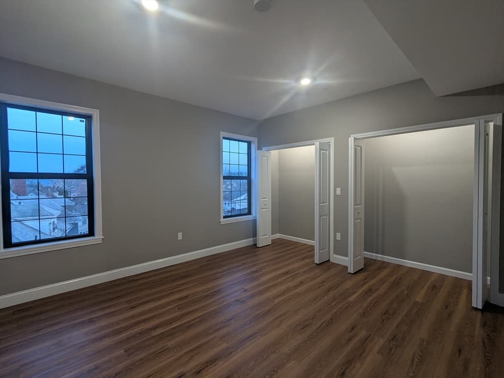 Condominium at 13 Nahant Street # 2B, Lynn MA 01902, photo 13 of 31