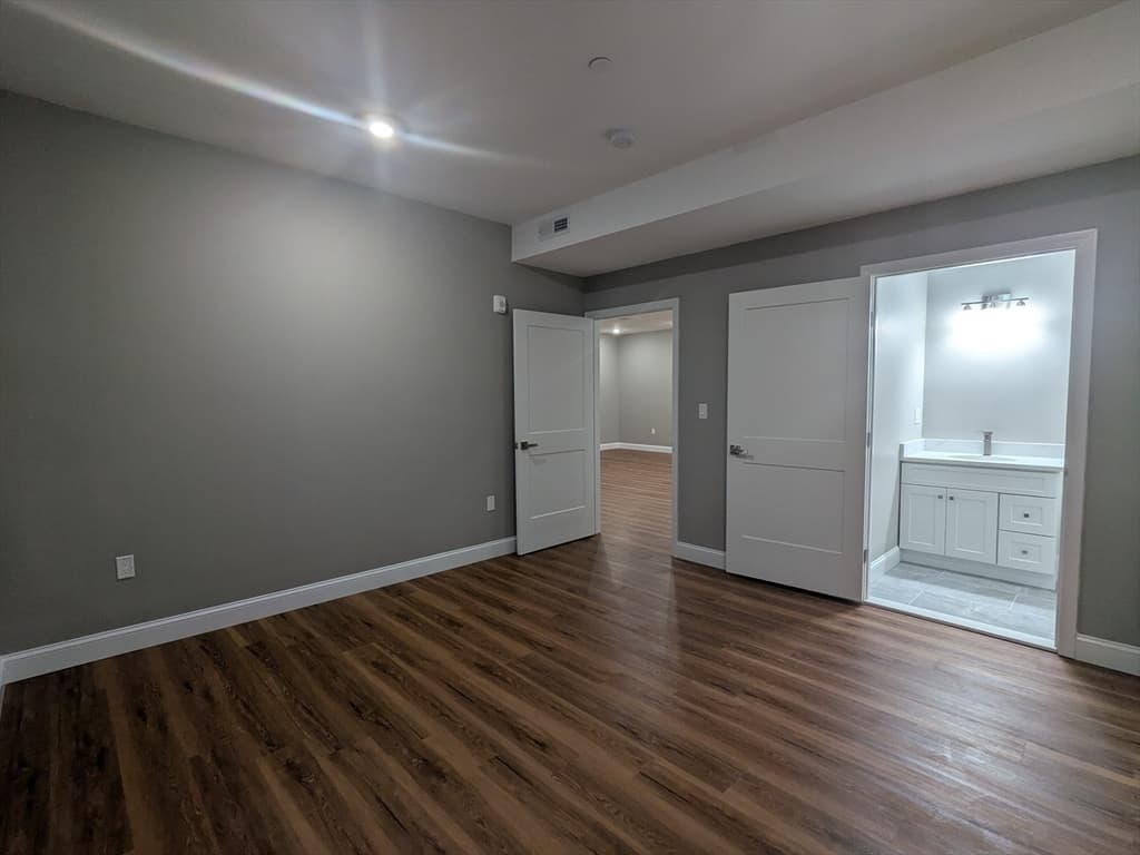 Condominium at 13 Nahant Street # 2B, Lynn MA 01902, photo 17 of 31