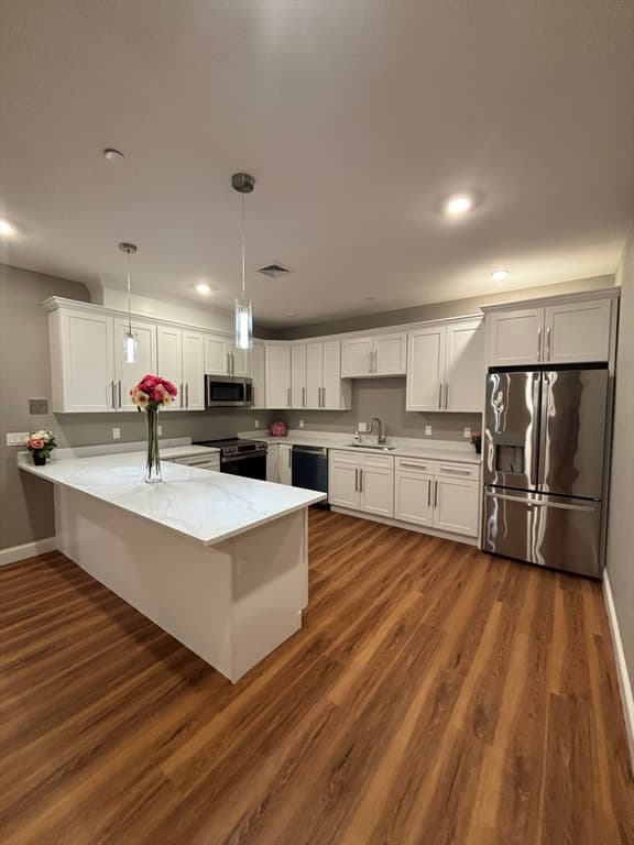 Condominium at 13 Nahant Street # 2B, Lynn MA 01902, photo 3 of 31
