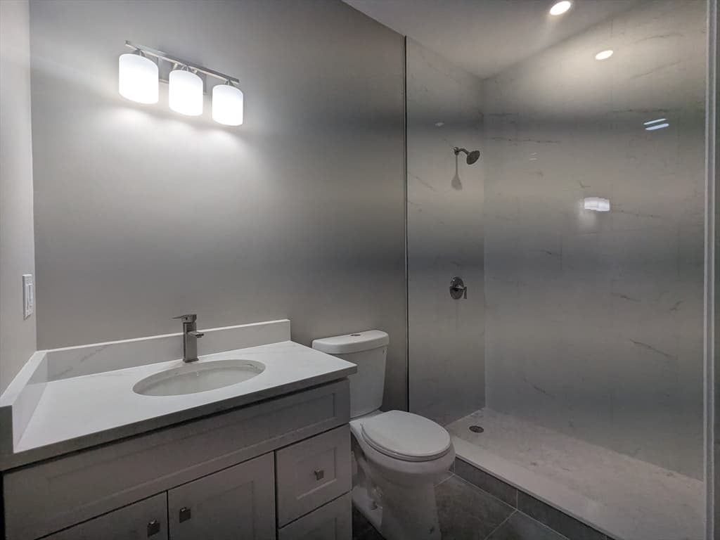 Condominium at 13 Nahant Street # 2B, Lynn MA 01902, photo 24 of 31