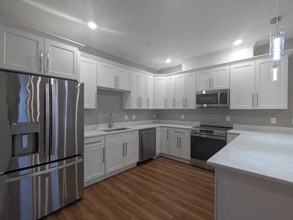 Condominium at 13 Nahant Street # 2B, Lynn MA 01902, photo 4 of 31