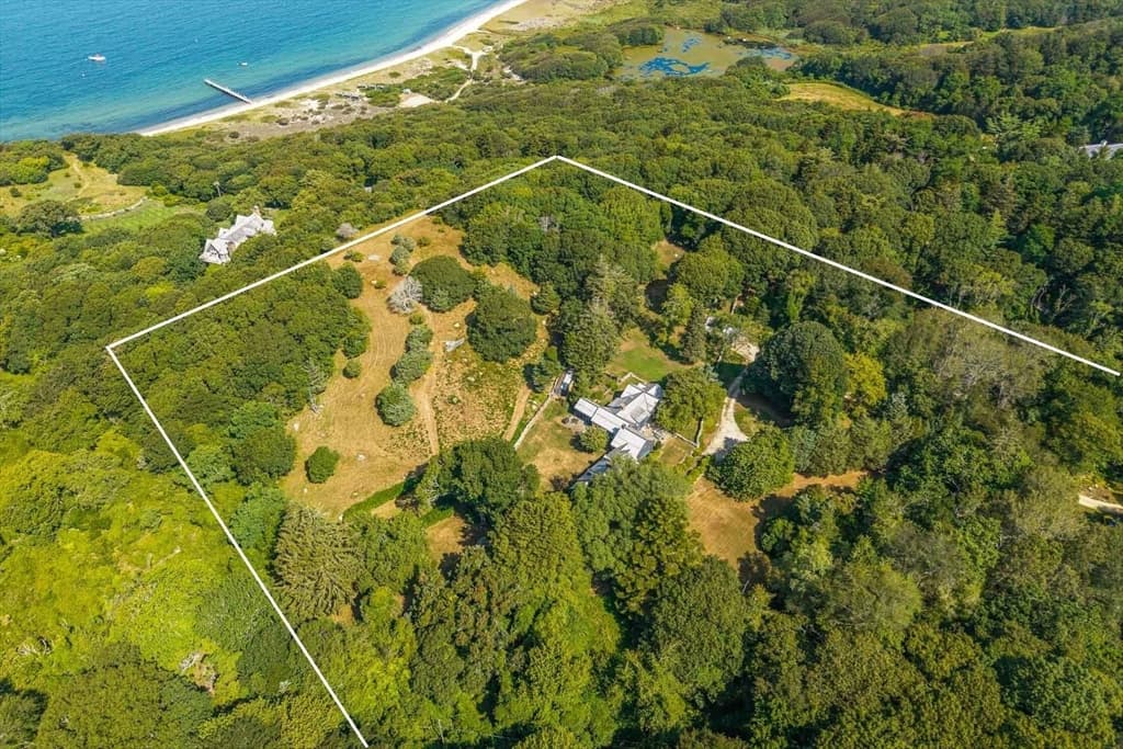 85 North Reservoir Road, West Tisbury MA 02575 photo 2