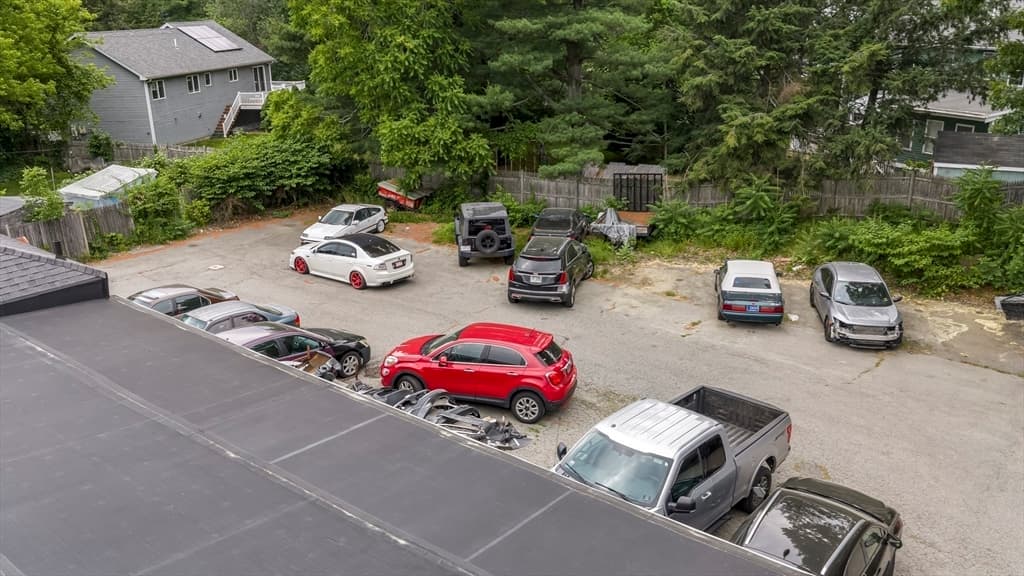 20 Woodland St, Methuen MA 01844 photo 8